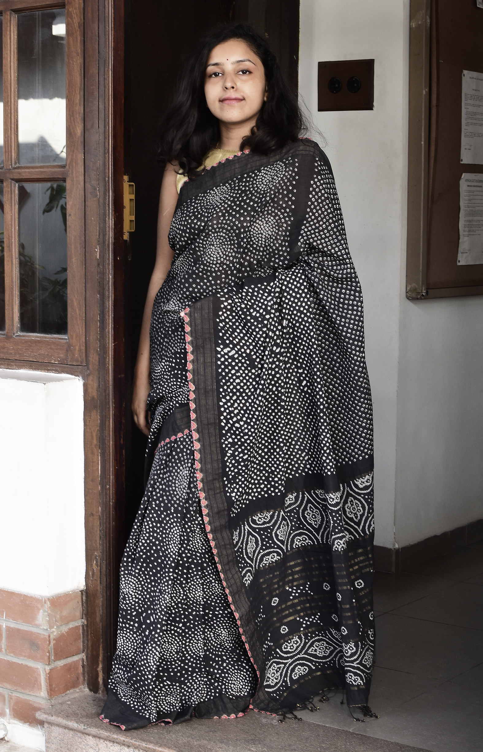 Black ,Handwoven Organic Cotton, Textured Weave , Tie & dye, Occasion Wear, Jari, Rai Bandhani Saree (NO BLOUSE)